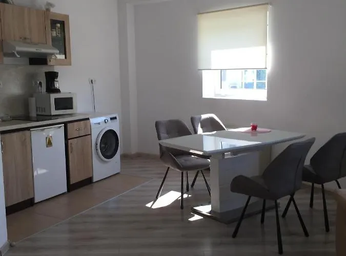 евксиновград, една спалня - безплатен паркинг, Apartament Warna